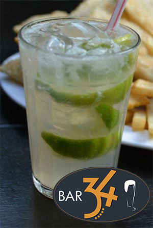 Caipirinha Tradicional de Limão Caipirinha Tradicional de Limão